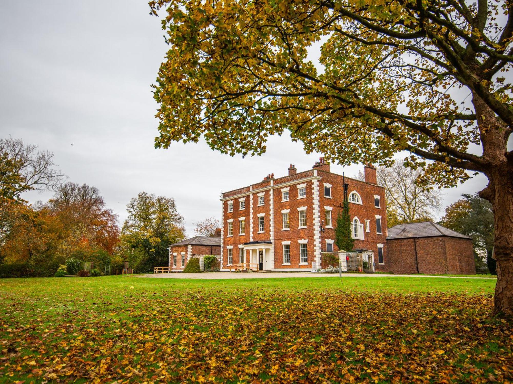 Yha Chester Trafford Hall Dunham-on-the-Hill Extérieur photo