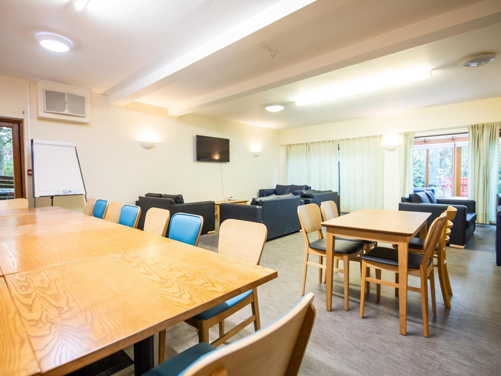 Yha Chester Trafford Hall Dunham-on-the-Hill Extérieur photo