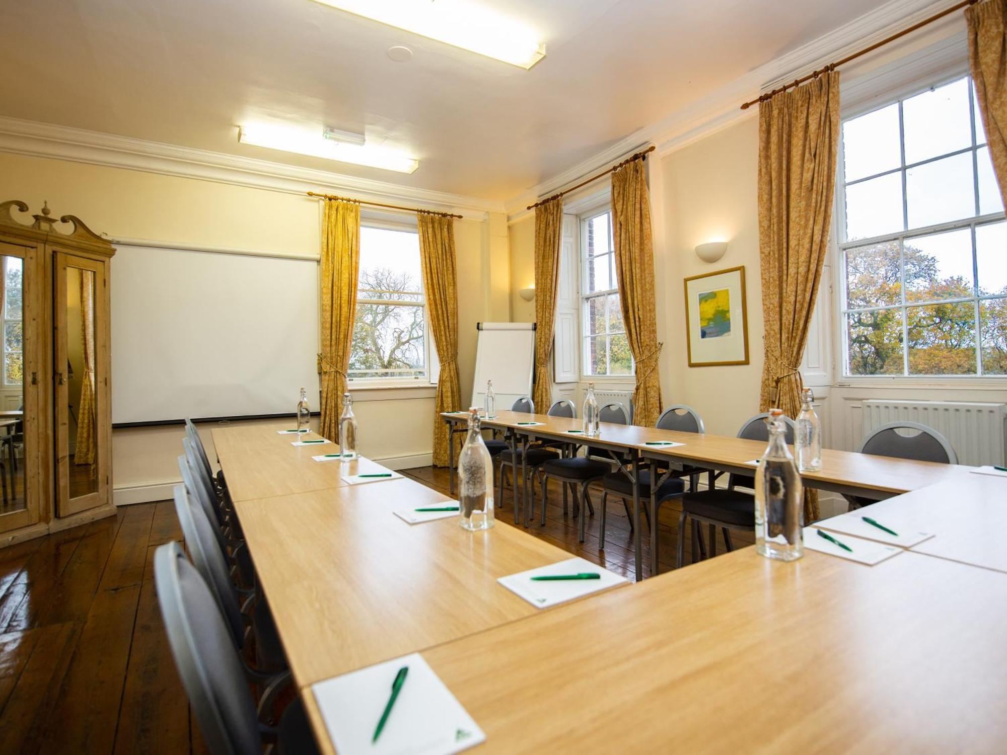 Yha Chester Trafford Hall Dunham-on-the-Hill Extérieur photo